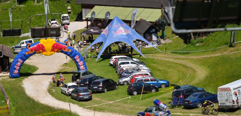 Kamplc in Bike Park Javornika nas ta vikend spet čakajo za akcijo