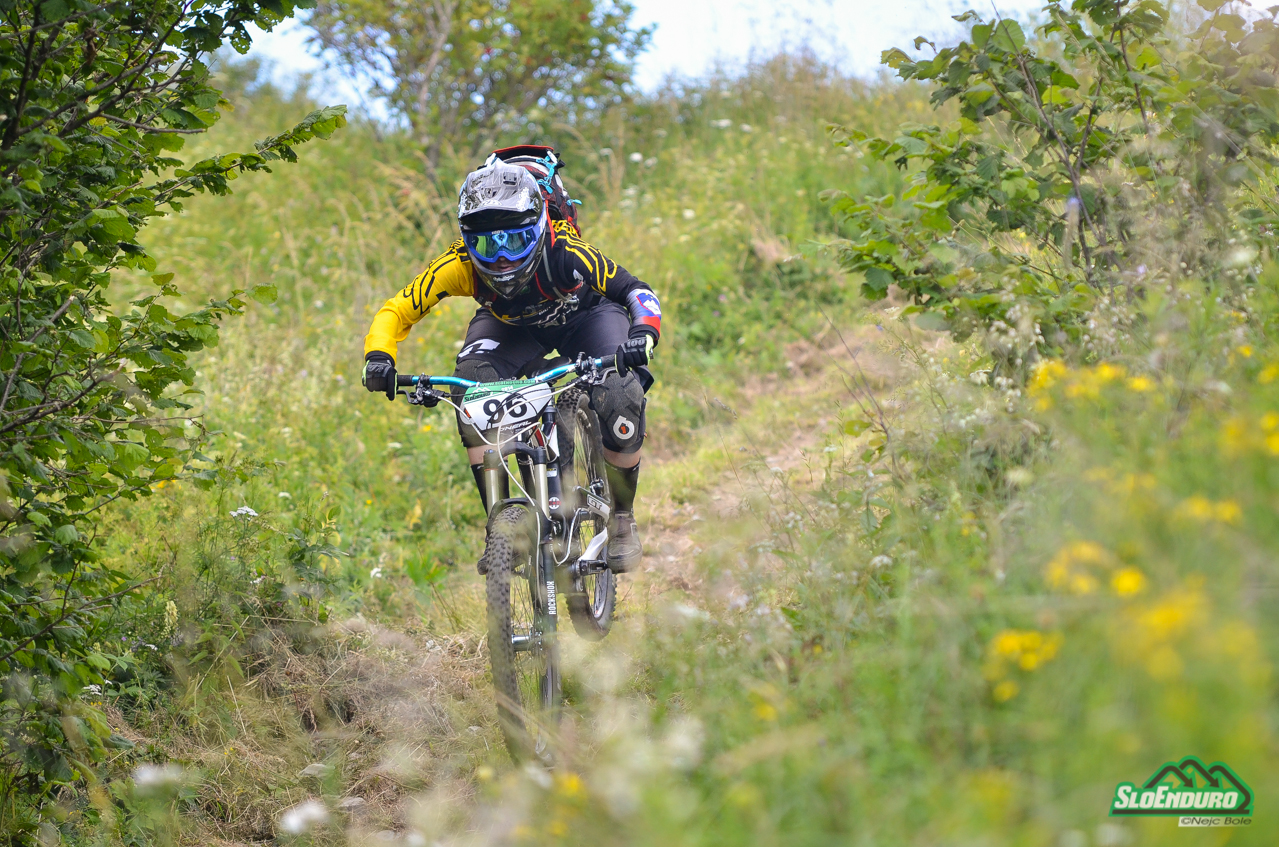 Zarja je na SloEnduro nastopila prvič in zmagala.