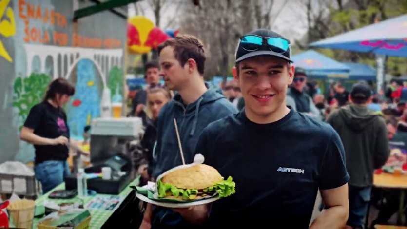 240326_sloenduro-dan-ng-video